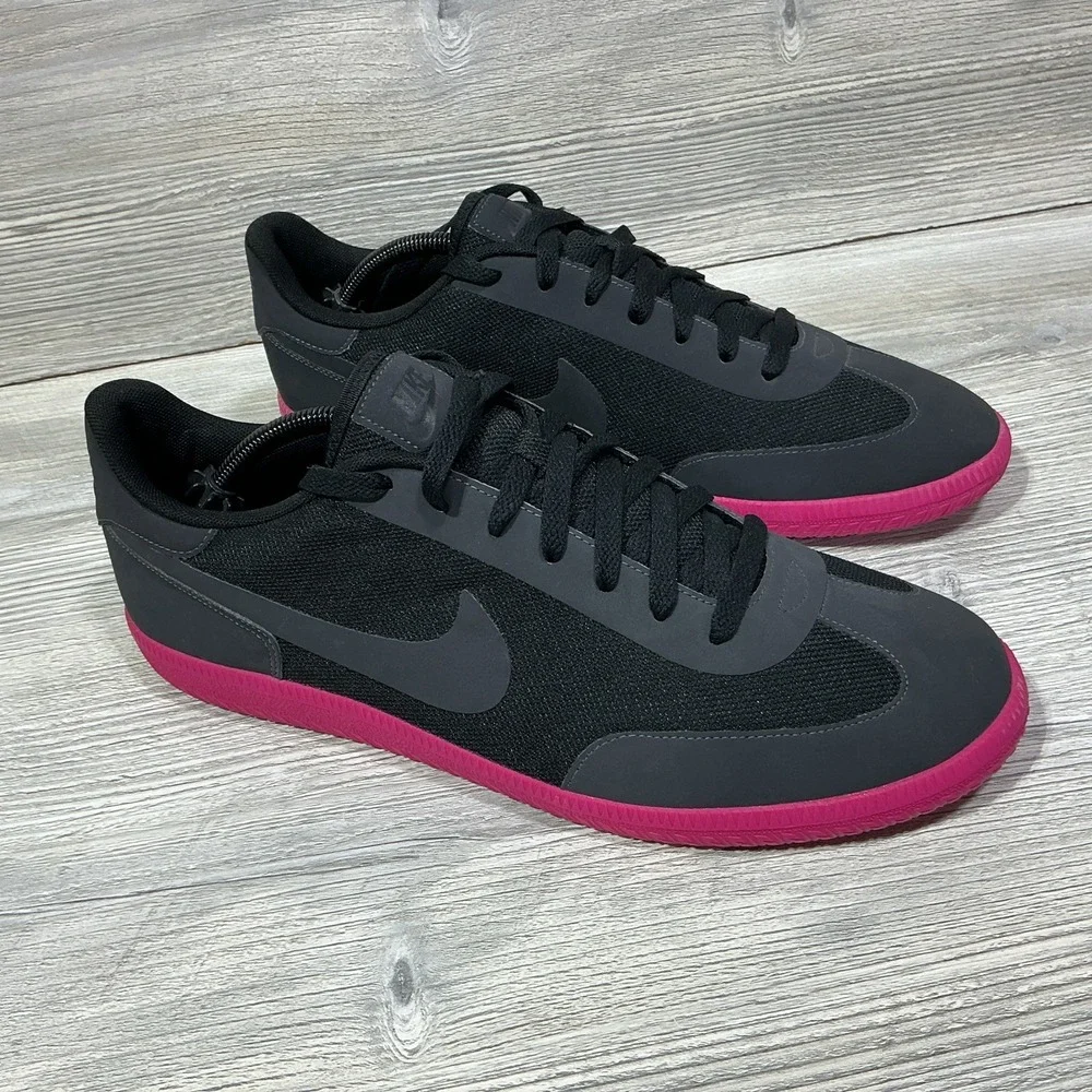 Nike Cheyenne No Sew Sneakers 2012 Black Pink Sole 555953-006 RARE Men's Size 11